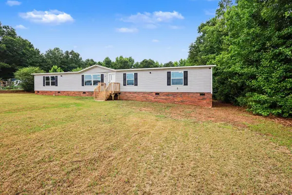 205 Dillon ST, Chesnee, SC 29323