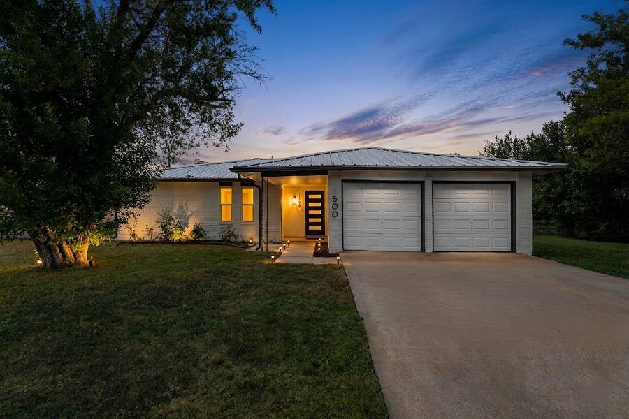 1500 Wildflower DR, Round Rock, TX 78664
