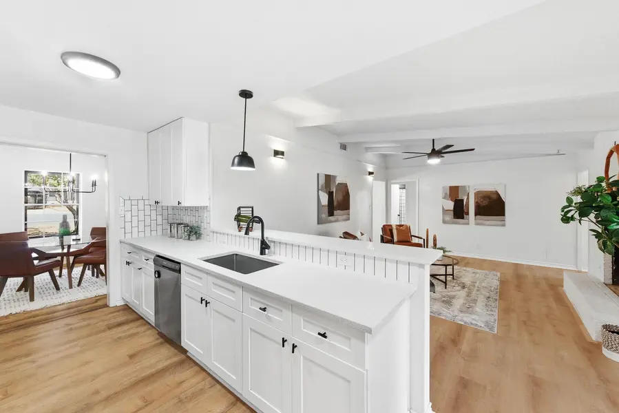 5604 Chadwyck DR, Austin, TX 78723