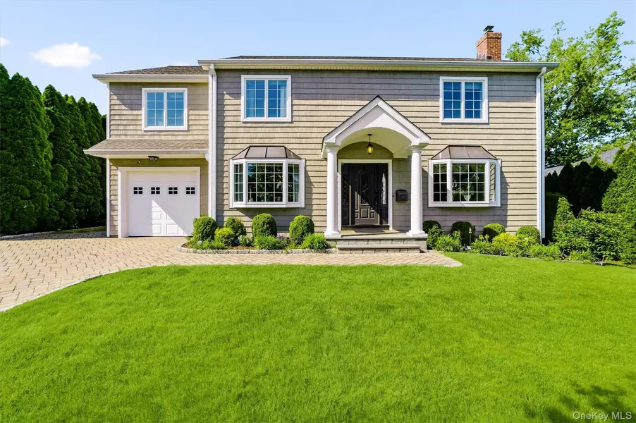 185 Old Wilmot RD, Scarsdale, NY 10583