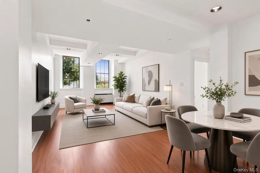 45-02 Ditmars BLVD #124, Astoria, NY 11105