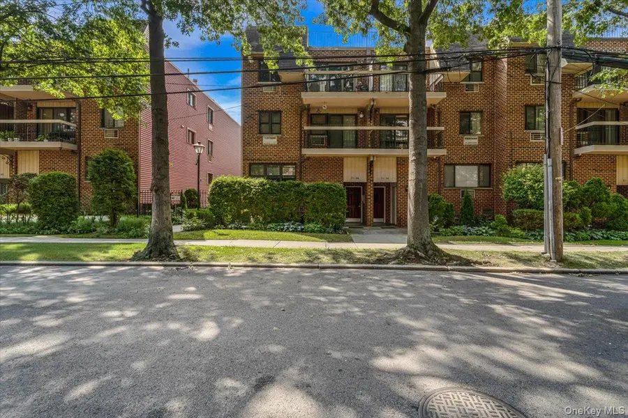 71-24 162nd ST #2, Fresh Meadows, NY 11365
