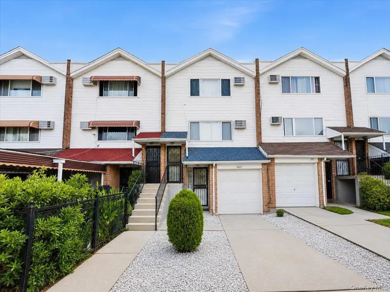 3605 Boller AVE, Bronx, NY 10466