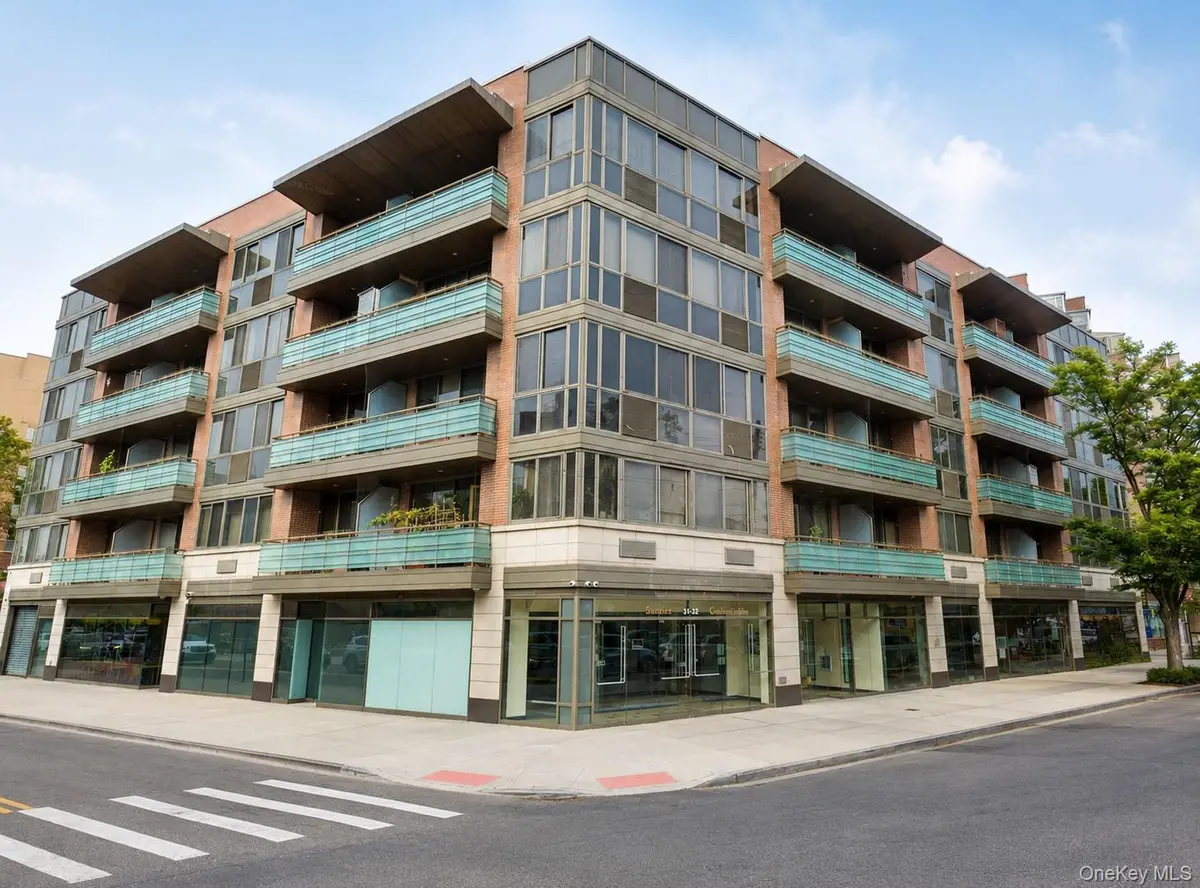 31-32 Union ST #4C, Flushing, NY 11354