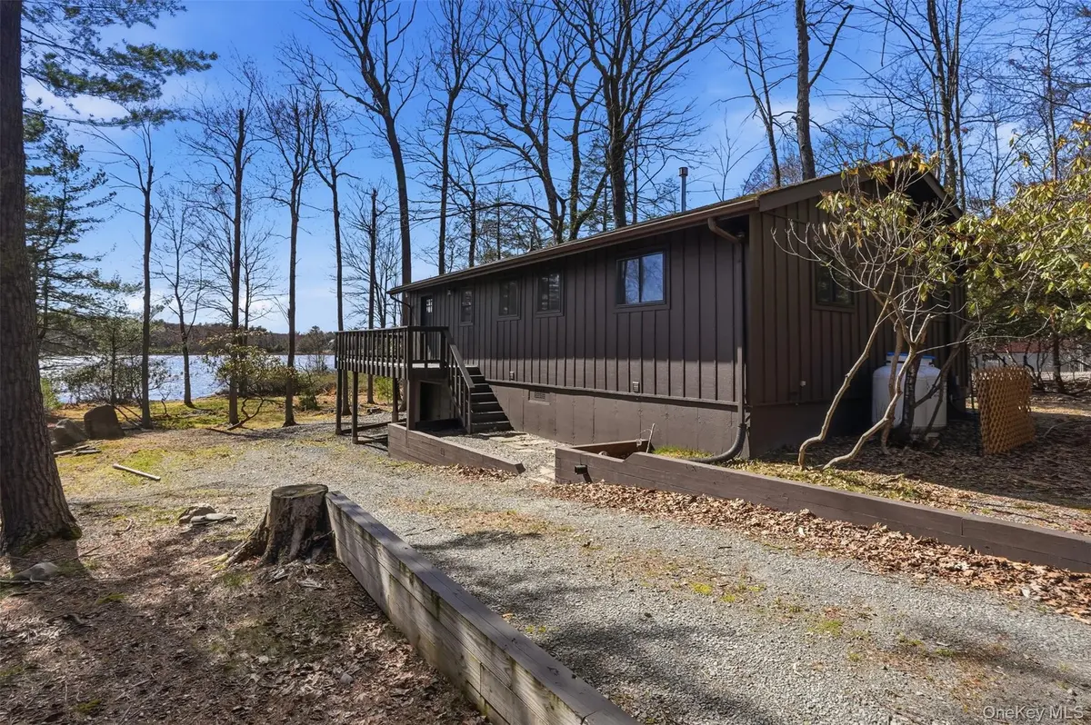 119 Lake Shore DR, Rock Hill, NY 12775