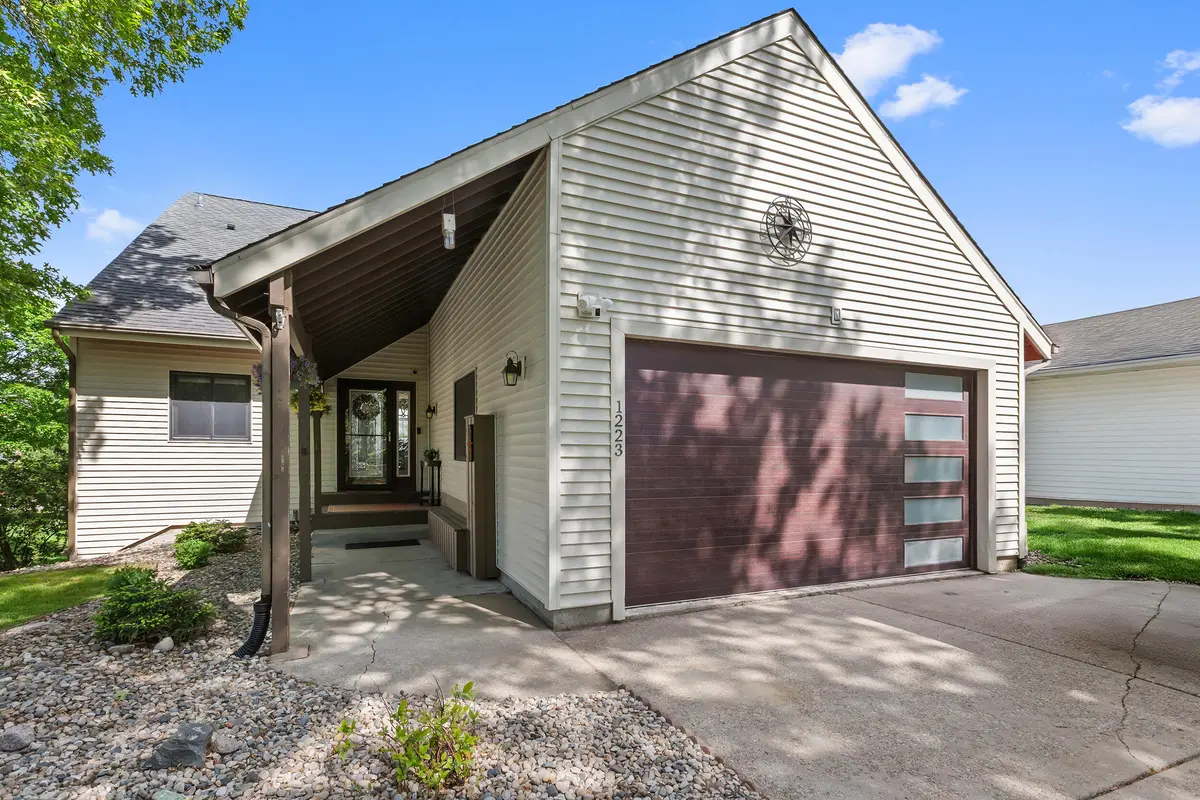 1223 Brandywine Road, Crown Point, IN 46307