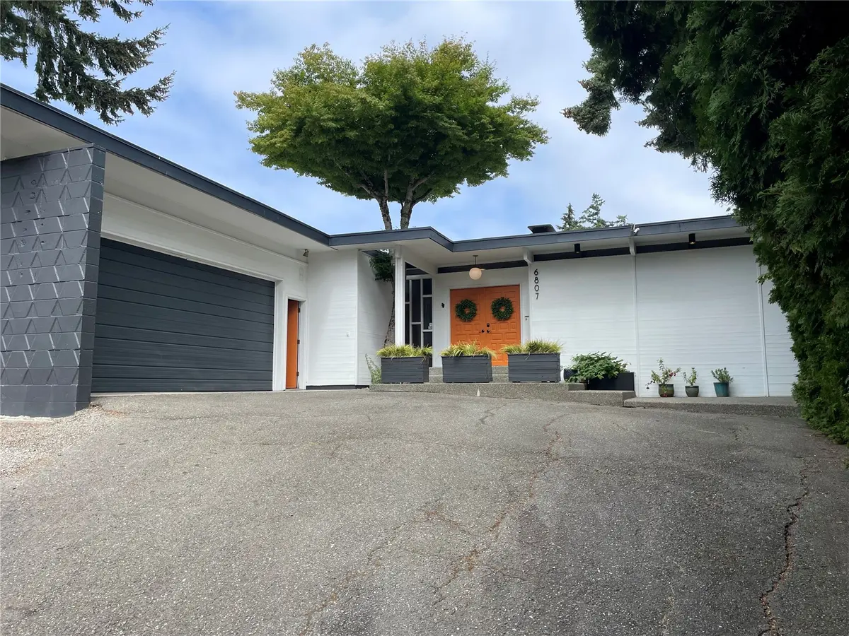 6807 44th Street CT W, University Place, WA 98466