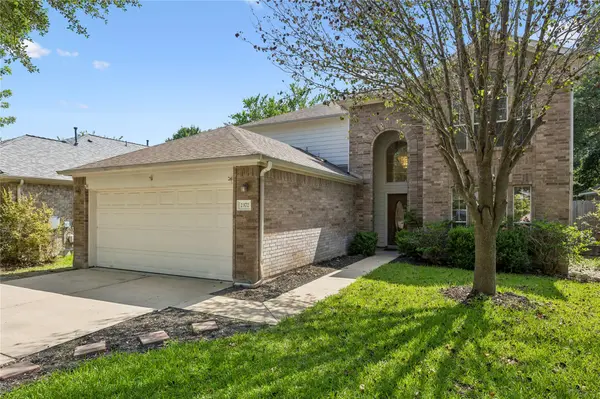 2372 Paradise Ridge DR, Round Rock, TX 78665