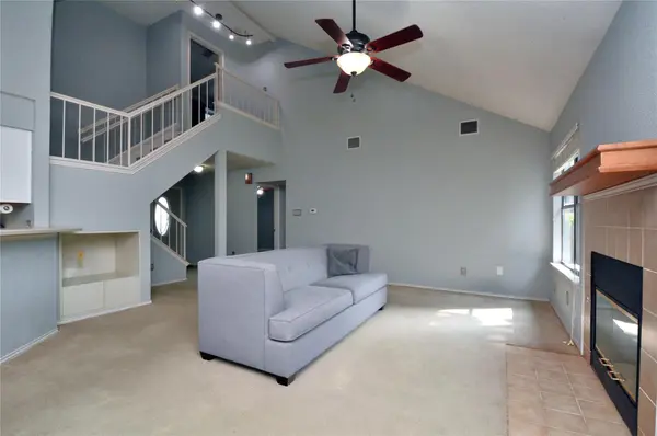 1404 Piney Creek LN, Cedar Park, TX 78613