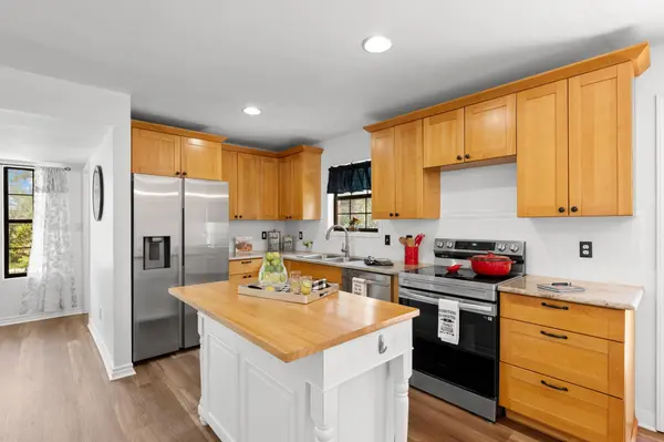 6 Basswood CIR, Wimberley, TX 78676
