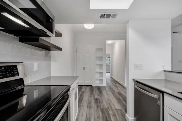 3840 Far West BLVD #215, Austin, TX 78731