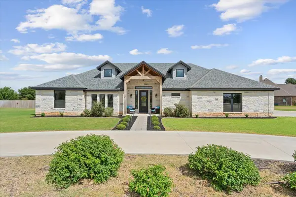 1235 Ambrose DR, Salado, TX 76571