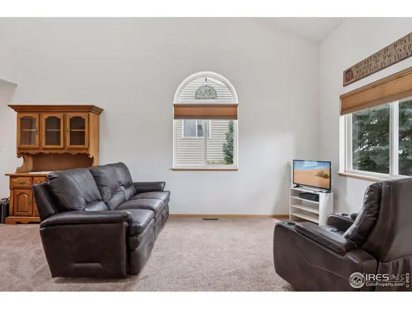 2143 Meadow, Longmont, CO 80501