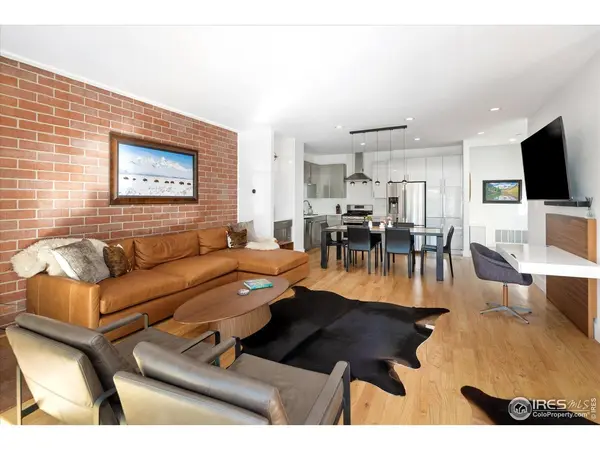 2211 Bluff, Boulder, CO 80304