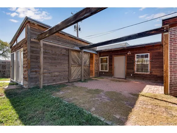 4337 Lincoln, Denver, CO 80216