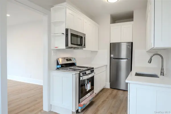 155-17 Sanford AVE #5B, Flushing, NY 11355