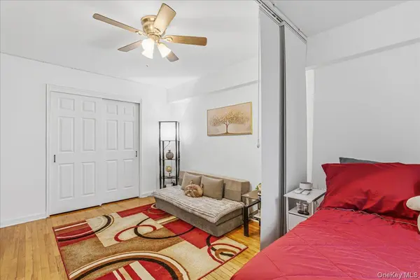 62-59 108th ST #4C, Forest Hills, NY 11375