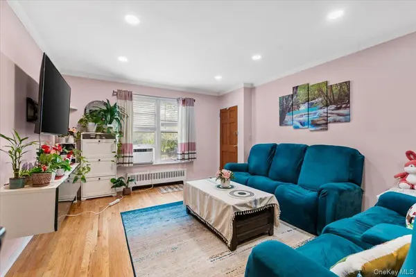 87-29 Marengo ST #1C, Holliswood, NY 11423