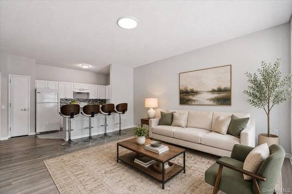 221 Beach 80th ST #1G, Far Rockaway, NY 11693