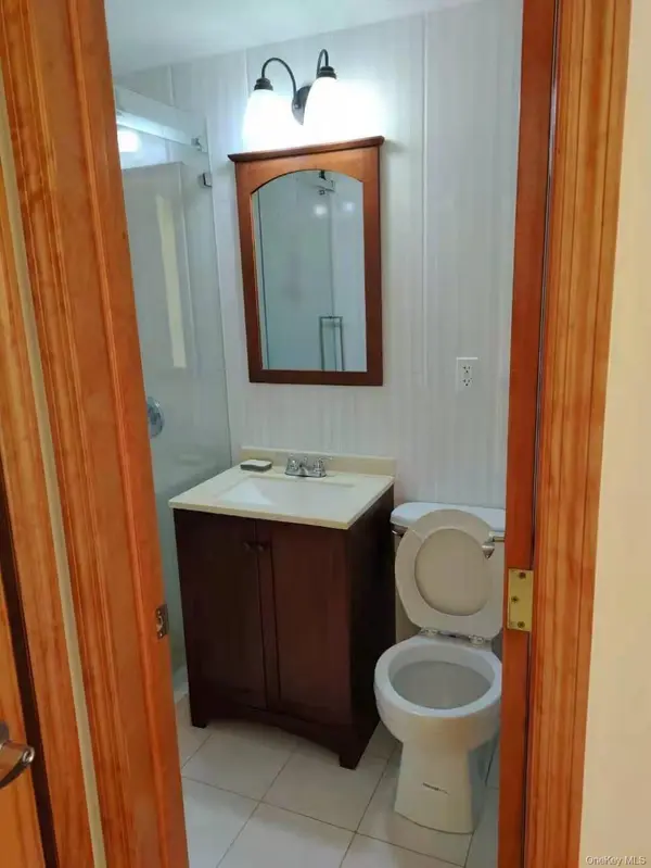 71-66 Parsons BLVD #3F, Fresh Meadows, NY 11365
