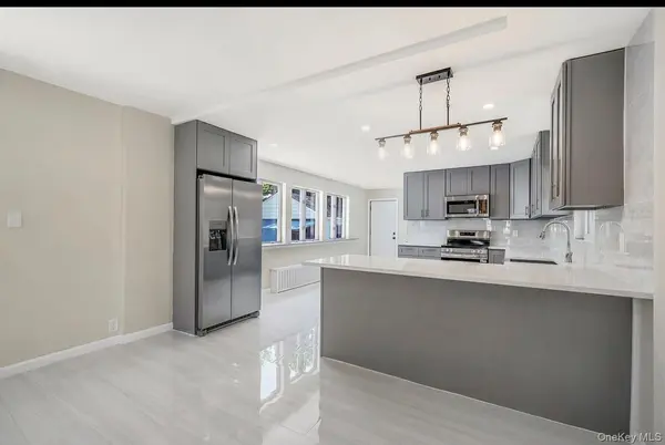 530 Washington AVE, West Hempstead, NY 11552