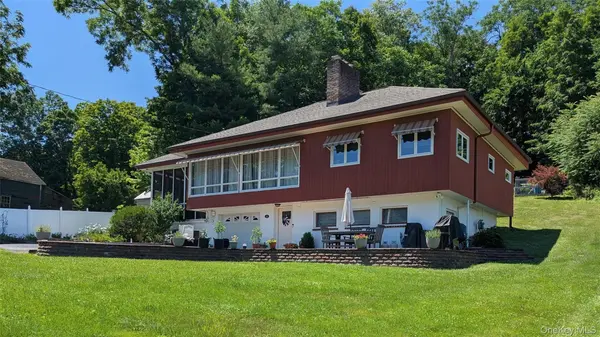 28 Maple AVE, Goshen, NY 10924