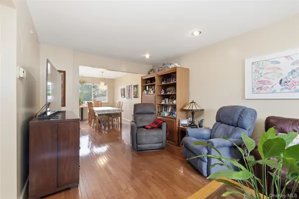 1595 N Central AVE #29CO, Valley Stream, NY 11580