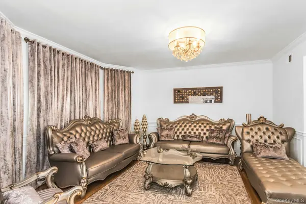 2800 Janet AVE, North Bellmore, NY 11710