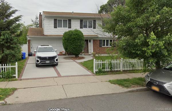 214 Park AVE, New Hyde Park, NY 11040