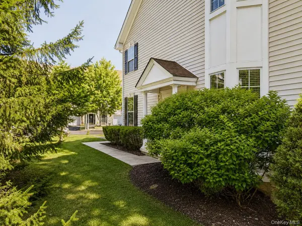116 Barr LN, Monroe, NY 10950