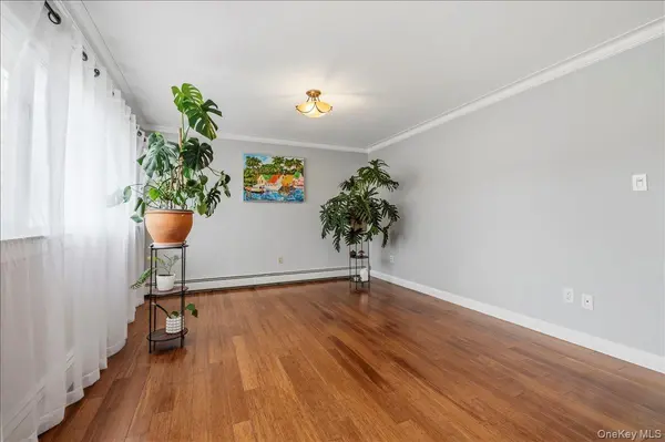 1042 Jefferson ST, Baldwin, NY 11510