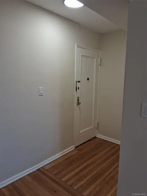 2235 CRUGER AVE #5F, Bronx, NY 10467