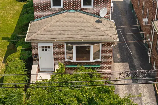 4084 Seton AVE, Bronx, NY 10466