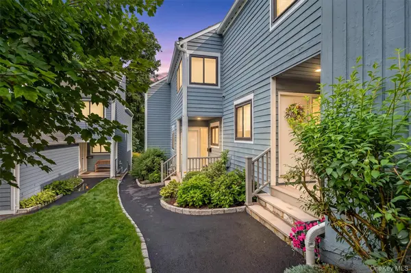 13 Timber RDG, Mount Kisco, NY 10549