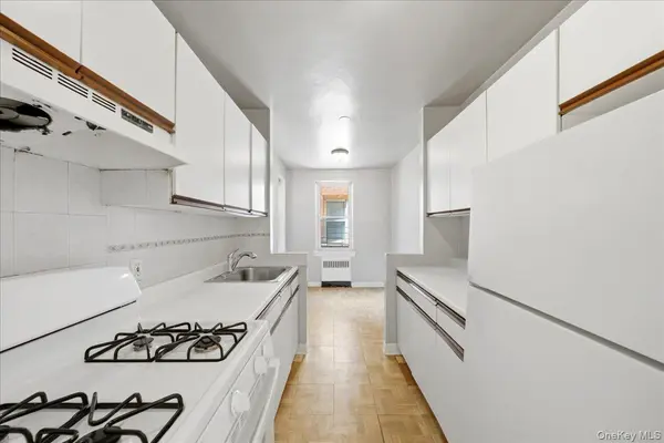 2080 Barnes AVE #2D, Bronx, NY 10462