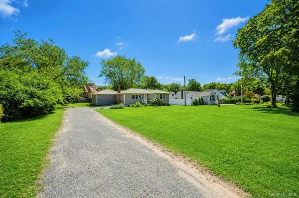899 Hawkins AVE, Lake Grove, NY 11755