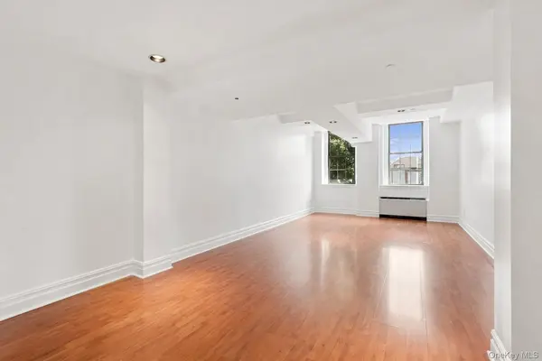 45-02 Ditmars BLVD #124, Astoria, NY 11105