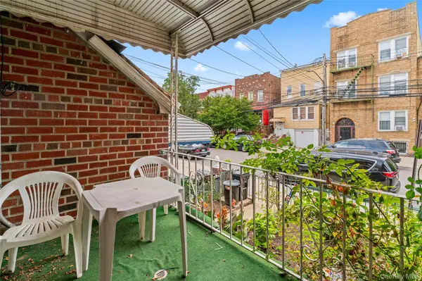 10819 48th AVE, Corona, NY 11368