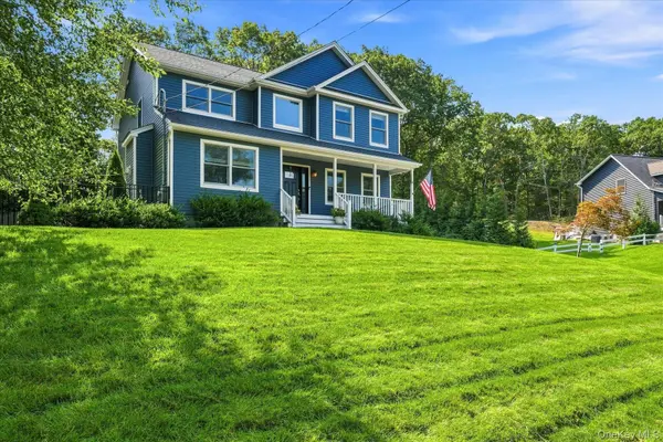 169 Overhill RD, Wading River, NY 11792