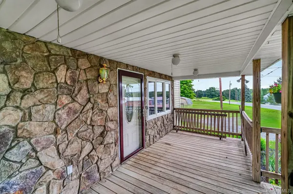 355 County Highway 62, New Hampton, NY 10958