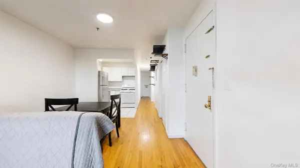 35-13 109th ST, Corona, NY 11368