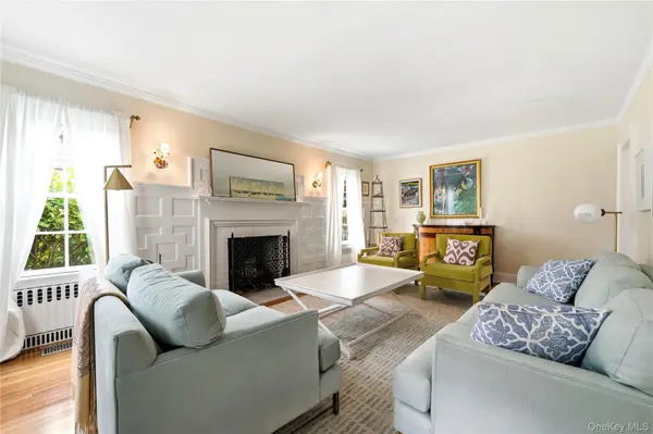 129 Bayview AVE, Amityville, NY 11701