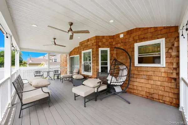 36 George ST, Sayville, NY 11782