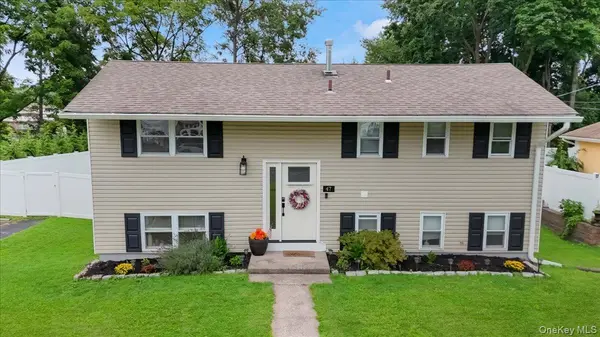 47 Chestnut OVAL, Orangeburg, NY 10962