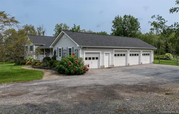 27 Verbank Club RD, Verbank, NY 12585