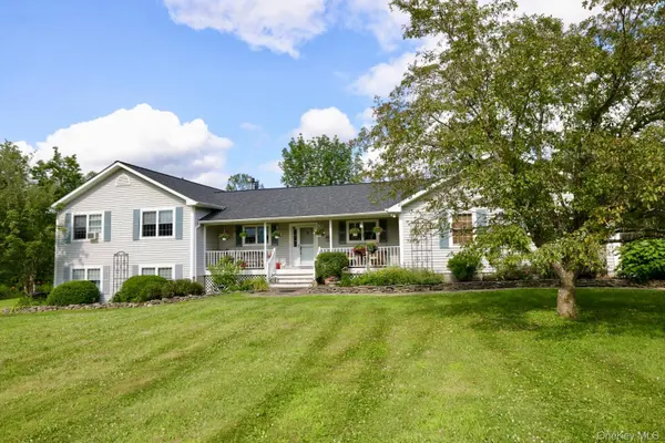 27 Verbank Club RD, Verbank, NY 12585