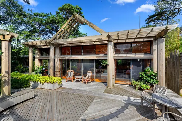 208 Midway WALK, Fire Island Pines, NY 11782