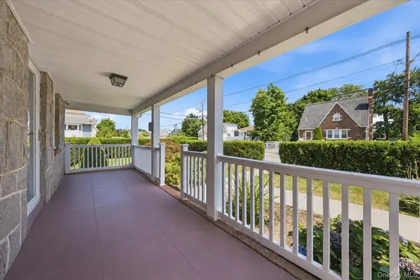 95 Union ST, Freeport, NY 11520