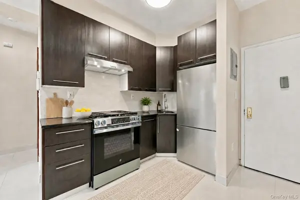 360 43rd ST #2A, Brooklyn, NY 11232