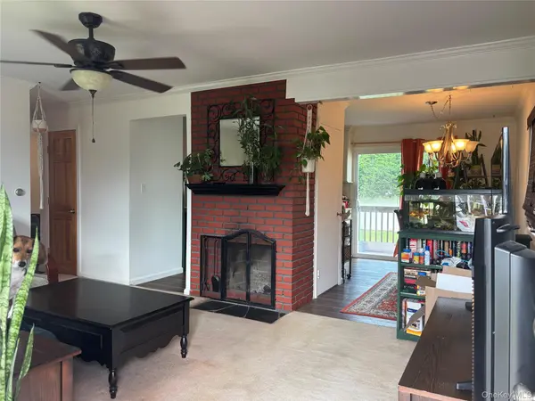 92 Van Buren ST, Freeport, NY 11520